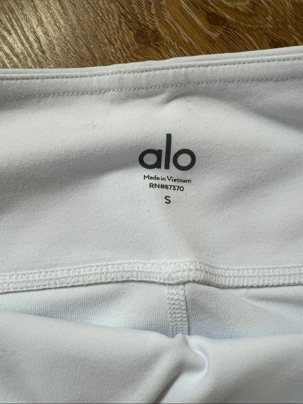 ALO Yoga like new